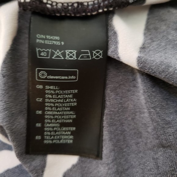 H&M Zebra print wrap dress - Picture 4 of 4